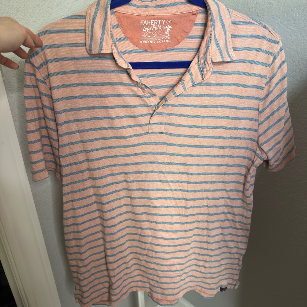 Faherty salmon and blue Striped Polo Shirt flawless condition Medium